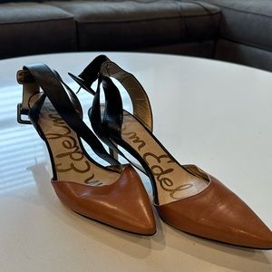 Sam Edelman Leather Pump in Black and Brown
